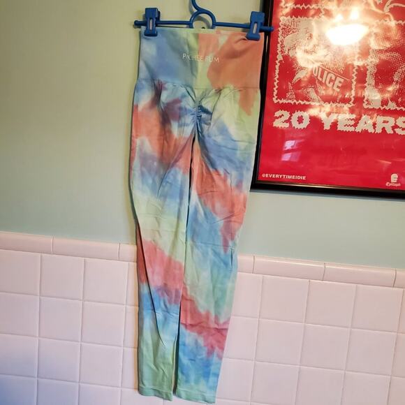 Pchee Bum Pastel Tie Dye Scrunch Athletic Leggings Size Small Pink Green Blue - Picture 6 of 7
